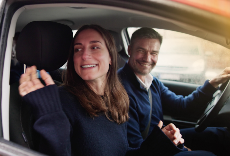 Salariés pratiquant le covoiturage pour leurs trajets domicile-travail dans une démarche de mobilité durable